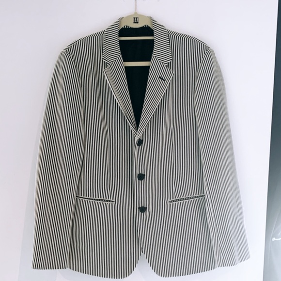 Emporio Armani Johnny Line White and Black Blazer - Picture 2 of 6